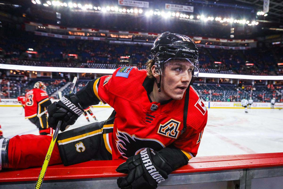 Matthew Tkachuk returns from big hit in Stanley Cup Final, adds more playoff  heroics – KGET 17