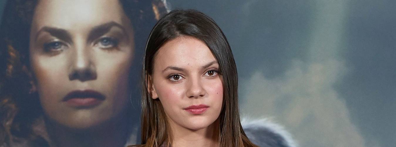 Acknowledge Dafne Keen Net Worth and Salary From Her Acting Career Here